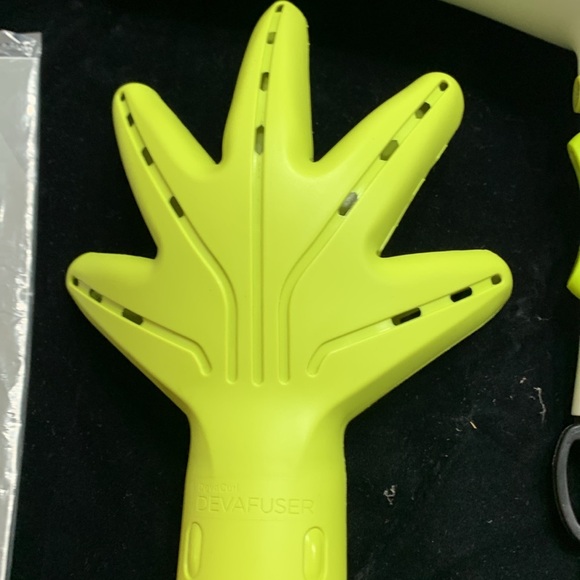 NWOT DevaDryer and DevaFuser Combo 🔴 - Picture 4 of 10